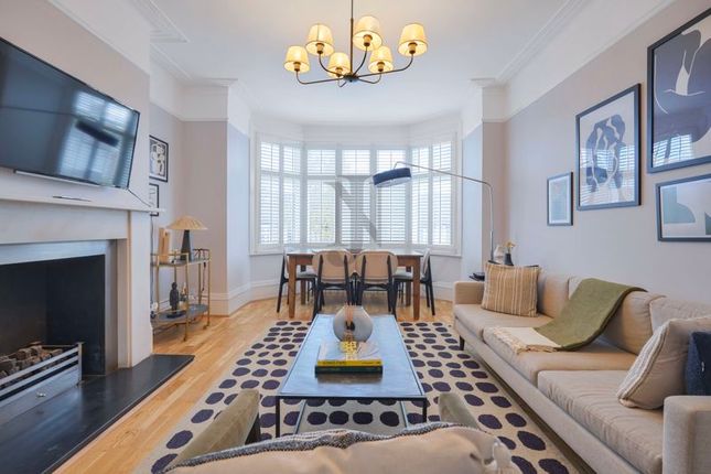 Flat for sale in Cranley Gardens, Palmers Green, London