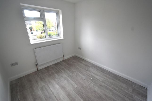 31, Miskin Road, Dartford photo 5