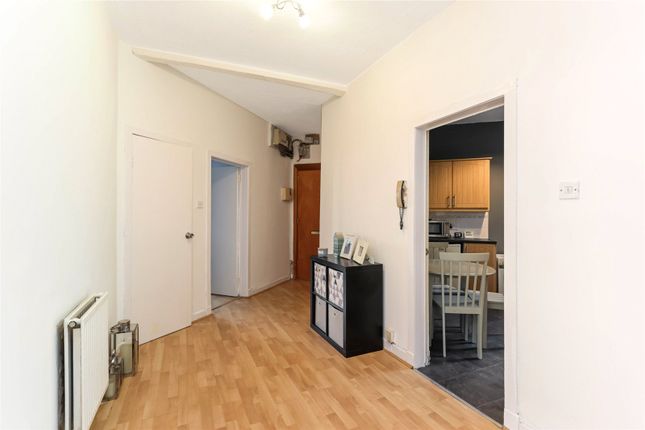 0/2, 57, Ballindalloch Drive, Glasgow photo 4