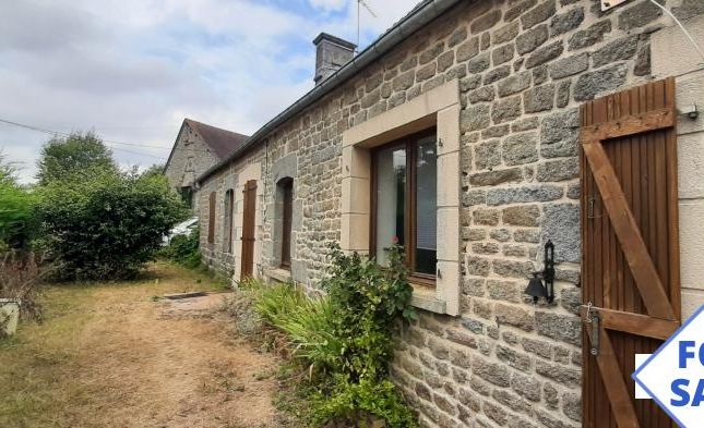 Thumbnail Property for sale in Carrouges, Basse-Normandie, 61320, France