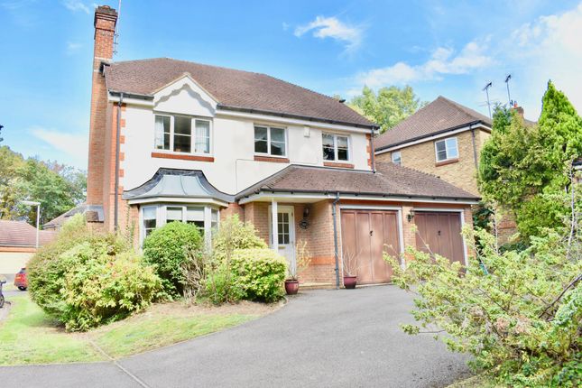 Thumbnail Detached house for sale in Quarry Close, Leatherhead