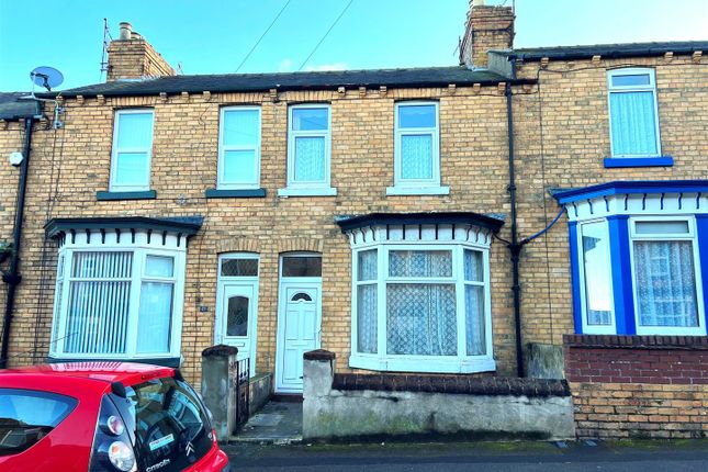 Terraced house for sale in Livingstone Road, Scarborough