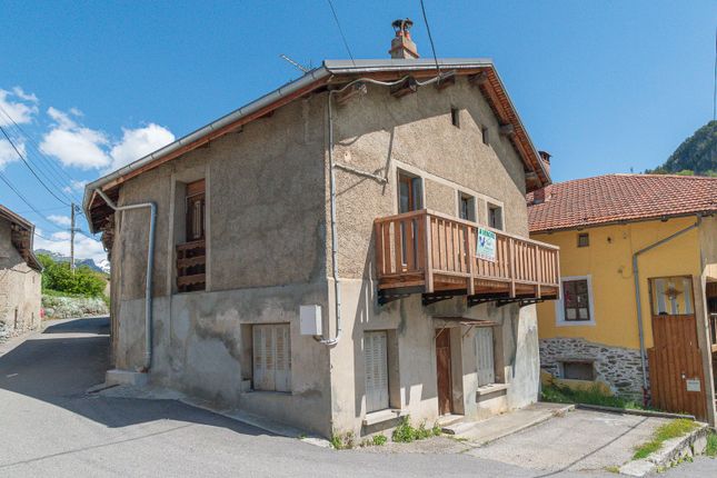 Detached house for sale in 73600 Notre Dame Du Pré, Savoie, Rhône-Alpes, France