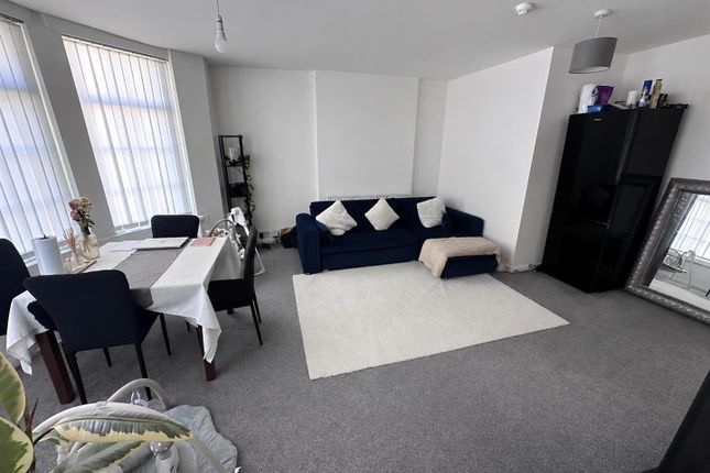 Flat 3, 290 Edward Road, Birmingham photo 2