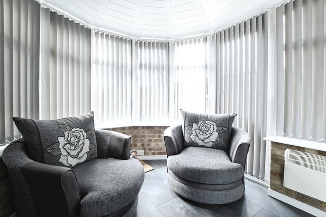 31, Westlands Road, Sproatley photo 4