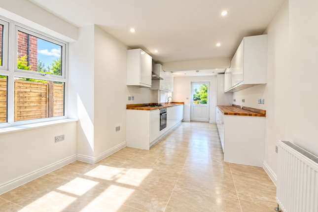309 Ongar Road, Brentwood photo 3