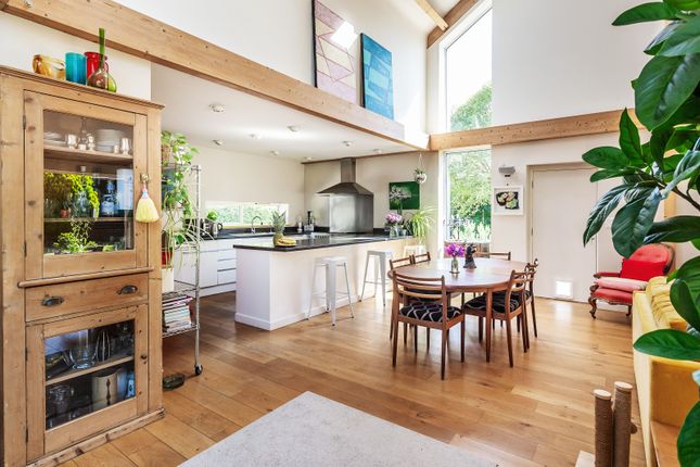Meadow House,, Little Cranmore Lane, Leatherhead photo 4