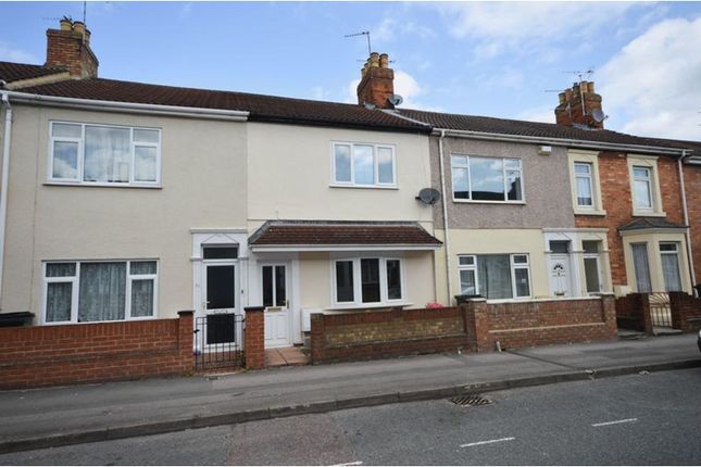 Thumbnail Terraced house for sale in Curtis Street, Swindon