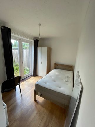 29 Cunningham Road, Norwich photo 5