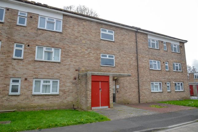 Thumbnail Flat to rent in Eastwood Close, Bridgwater