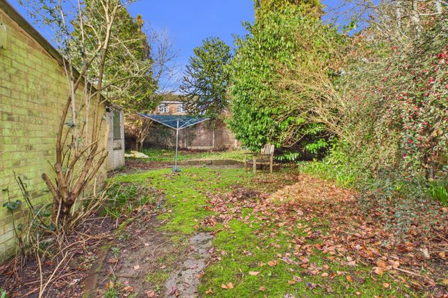 43a, Pennylets Green, Buckinghamshire photo 3