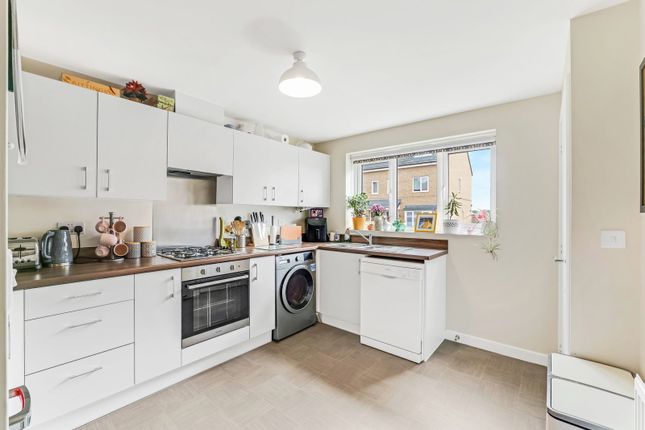 9, Withnall Close, Nottingham photo 4