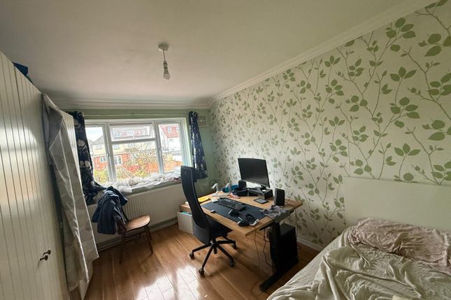 00, Warley Road, Hayes photo 4