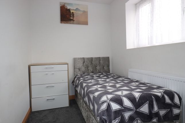 Room to rent in Nuxley Road, Belvedere