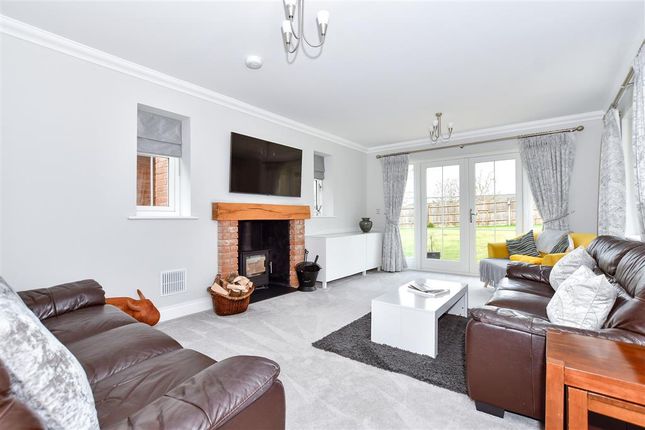 Thumbnail Detached house for sale in Vicarage Fields, Linton, Maidstone, Kent