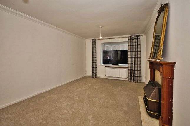 47, Lethbridge Road, Somerset photo 3