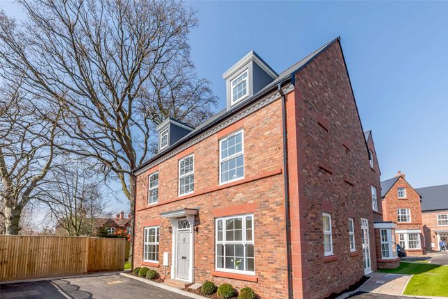 Thumbnail Detached house for sale in Hough Green, Chester