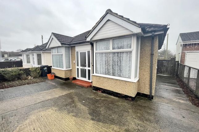 Detached bungalow to rent in Oxford Road SN3,