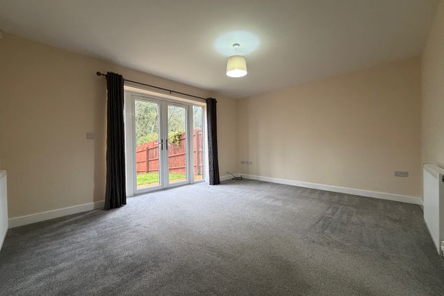 Galley Close, Cannock photo 3