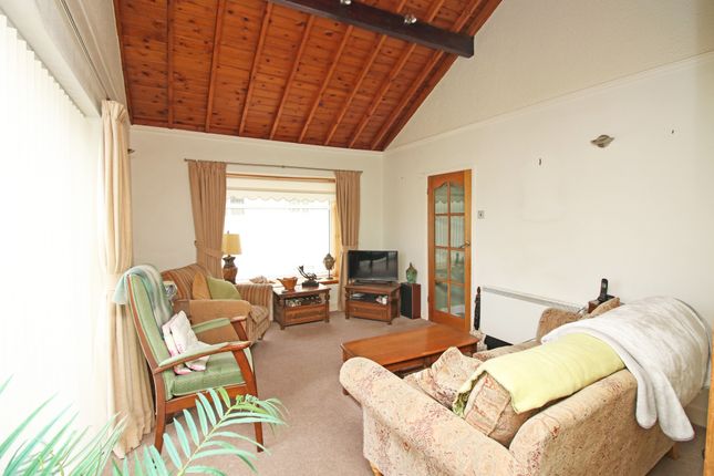 Flat 6, Bleasdale Court, Fleetwood photo 3