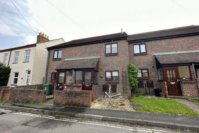 Terraced house for sale in Church Street, Didcot