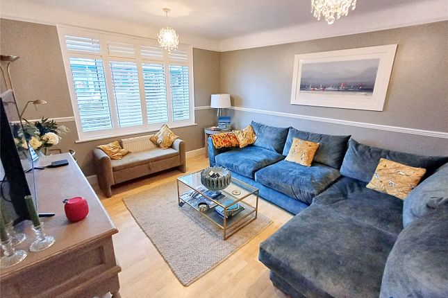 1 Brownsea Court,, Sandbanks Road, Poole photo 3