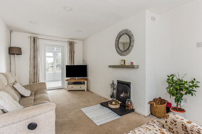 Terraced house for sale in Holcroft Road, Harpenden