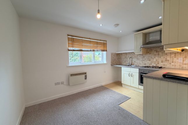 23, Peterborough photo 2