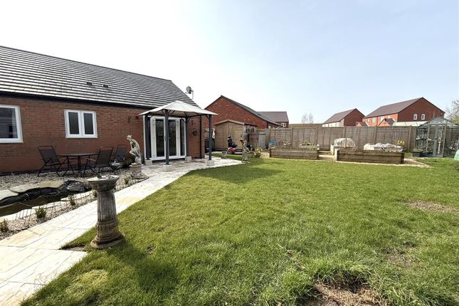 10, Morecroft Way, Rugeley photo 2