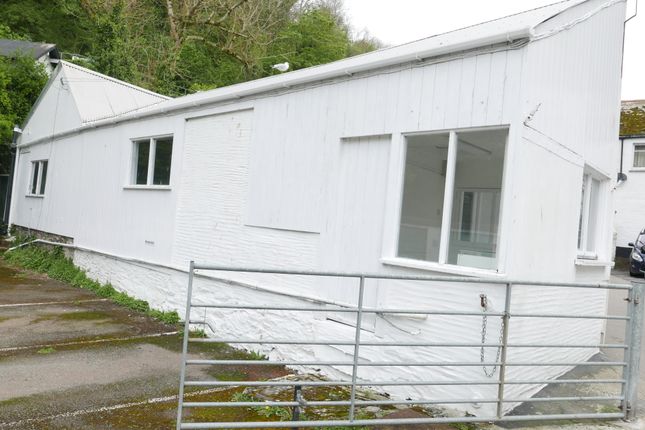 Land to rent in Fish Na Bridge - Shop 3, The Coombes, Polperro, Looe, Cornwall