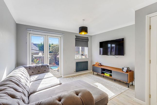 4 Walton Street, Sutton-In-Ashfield photo 3