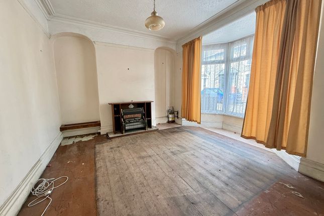 14, Alexander Place, Abercanaid, Merthyr Tydfil photo 3