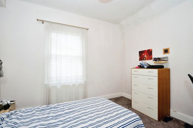 Flat for sale in Station Street, Lewes