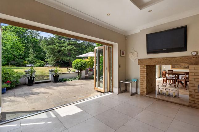 94, Manor Way, Beckenham photo 3