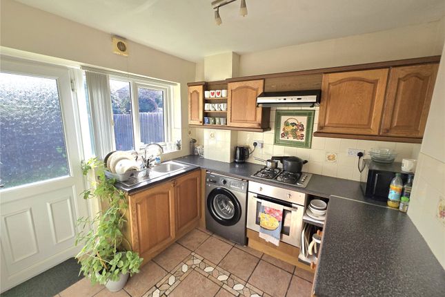 17, Dersingham Drive, Coventry photo 4
