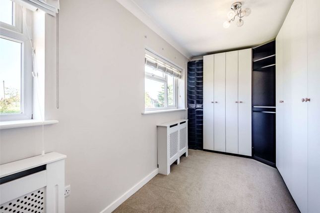 Bed 3/Dressing Room