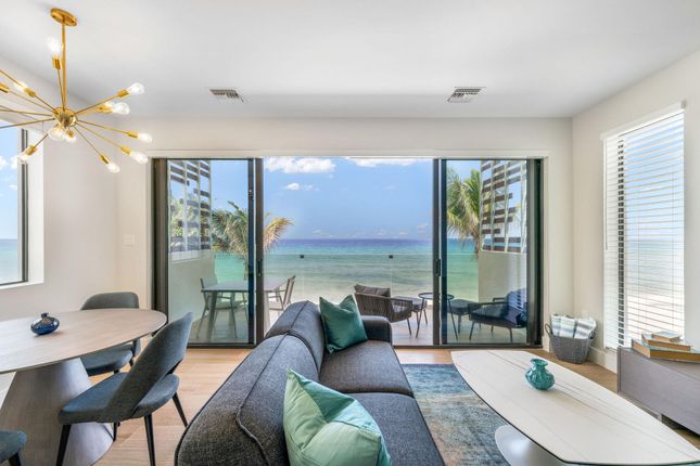 Apartment for sale in Midland East, Grand Cayman, Cayman Islands, Cayman Islands
