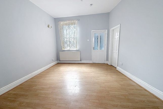 2 Argyle Street, Stoke on Trent photo 5