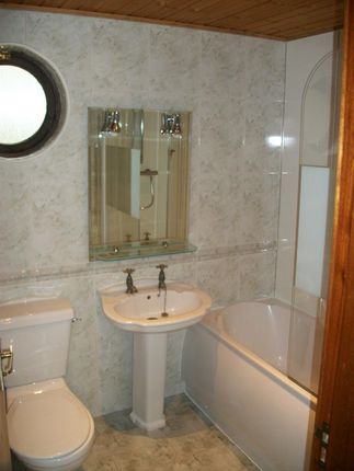 2-bed flat on 23 Dunalistair Gardens, Broughty Ferry, Dundee, DD5 2RJ, Dundee, £750/mo