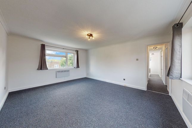 Thumbnail Flat to rent in Brussels Way, Luton