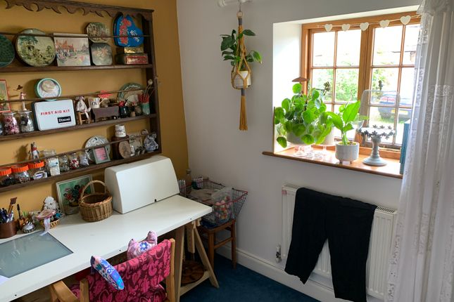 Piper Cottage - Study/Hobby Room