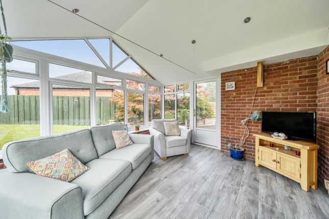 5, Withy Avenue, Welshpool photo 4