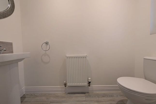 54, Longacres Way, Chichester photo 4