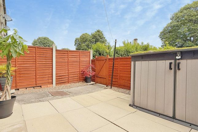 51, Sunfield Place, Pudsey photo 4