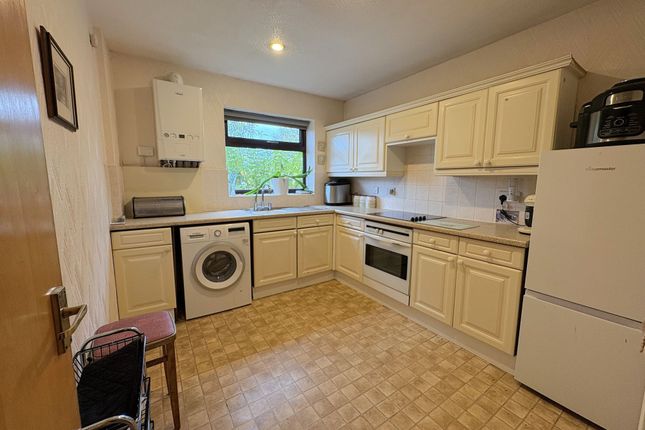 17 Sharples Hall Fold, Bolton photo 2