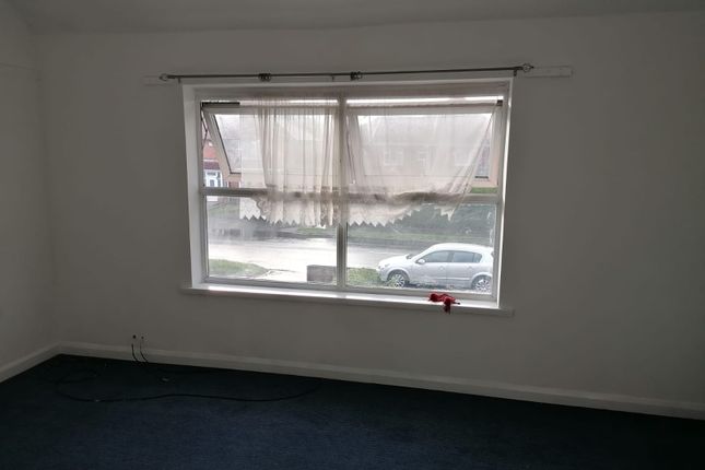 Flat 2, 63, Heybarnes Road, Birmingham photo 2
