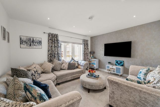 8, Macgregor Place, Falkirk photo 2