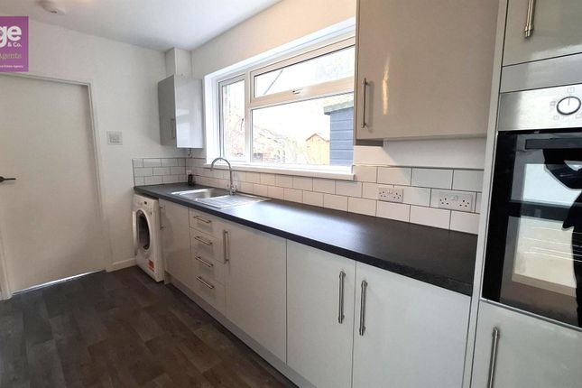 7, Pant Farm Close, Newport photo 3