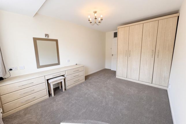 27, Greenhall Mews, Cheshire photo 4