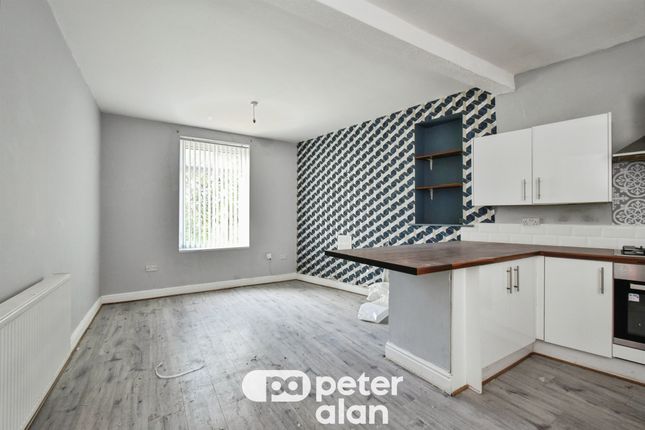 17, Ivor Terrace, Merthyr Tydfil photo 3